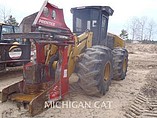 11 CATERPILLAR 553