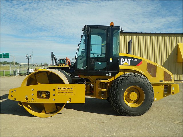2013 CATERPILLAR CS56 Photo