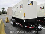 12 CATERPILLAR XQ200