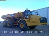12 CATERPILLAR 740B