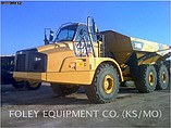 12 CATERPILLAR 740B