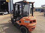 2010 DOOSAN D25S-5 Photo #3