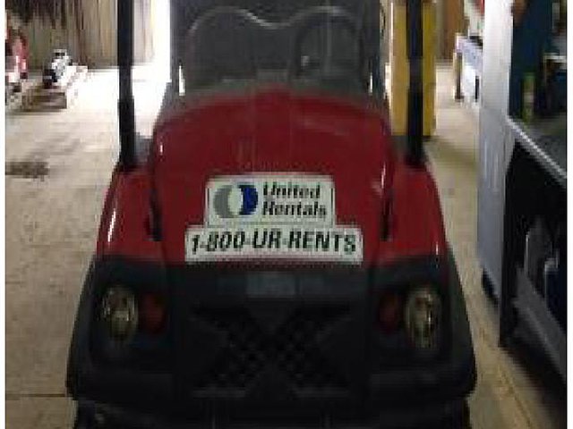 2011 CLUB CAR XRT1550G Photo