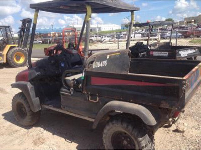 2010 CLUB CAR XRT1550G Photo