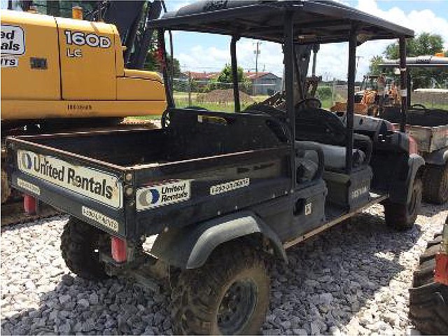2010 CLUB CAR XRT1550 Photo