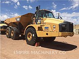 12 CATERPILLAR 740B