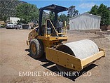 12 CATERPILLAR CS44