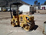12 CATERPILLAR CB24