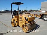 12 CATERPILLAR CB24