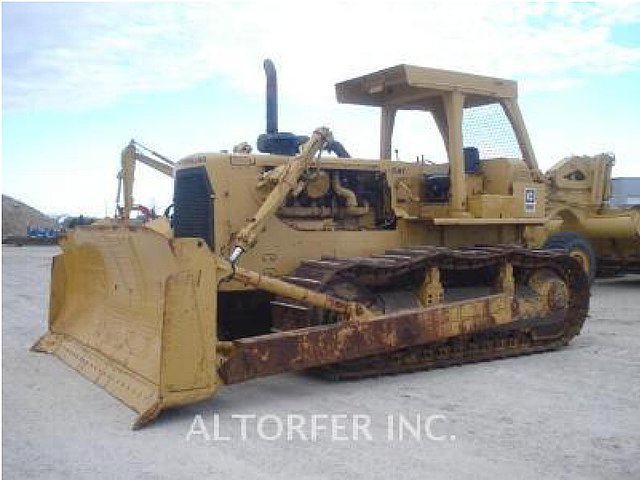 1977 CATERPILLAR D8K Photo