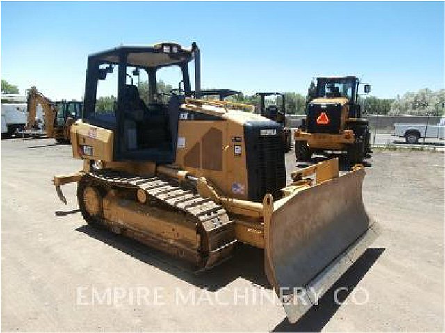 2012 CATERPILLAR D3K Photo