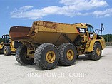 2011 CATERPILLAR 740B Photo #3