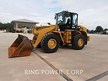 12 CATERPILLAR 938H