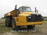 2012 CATERPILLAR 740B Photo #2