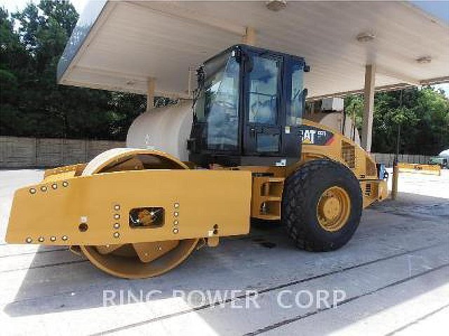 2011 CATERPILLAR CS76 XT Photo