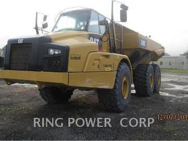 2013 CATERPILLAR 740B Photo