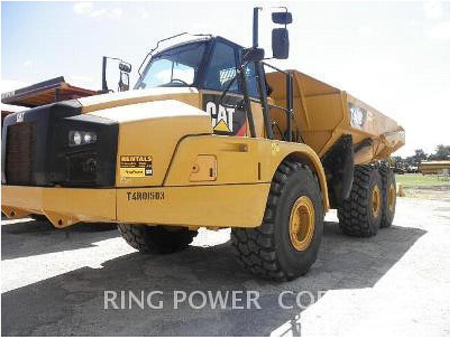 2013 CATERPILLAR 740B Photo