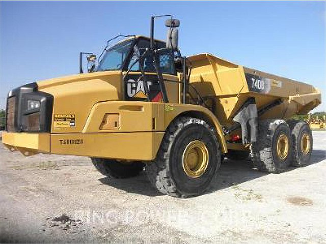 2012 CATERPILLAR 740B Photo