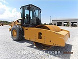 2011 CATERPILLAR CS76 XT Photo #2