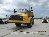 12 CATERPILLAR 740B