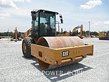 2013 CATERPILLAR CS66B Photo #2