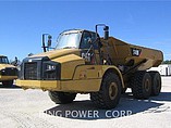 11 CATERPILLAR 740B