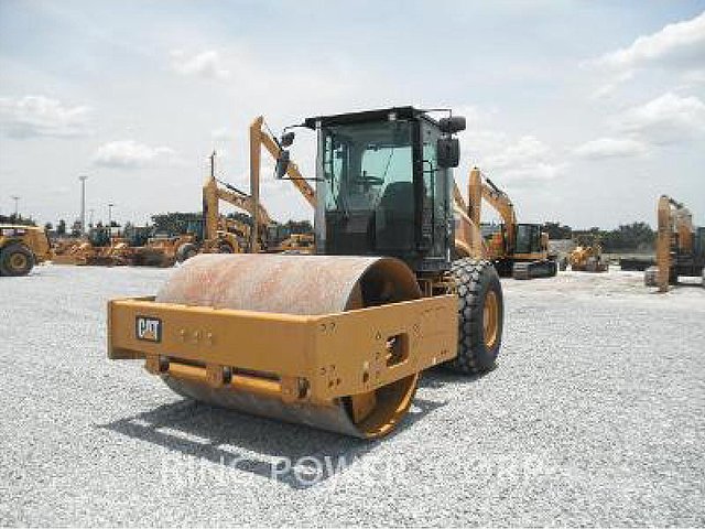 2013 CATERPILLAR CS66B Photo