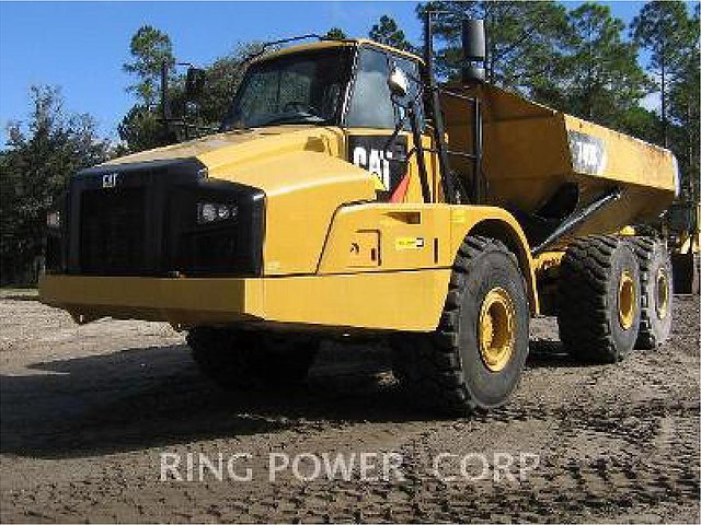 2011 CATERPILLAR 740B Photo