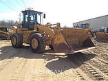 11 CATERPILLAR 938H