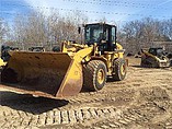 2011 CATERPILLAR 938H Photo #2