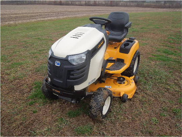 2011 CUB CADET GT2000 Photo