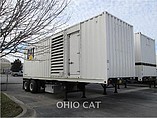 06 CATERPILLAR XQ1000