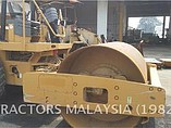 2010 CATERPILLAR CS-533E Photo #2