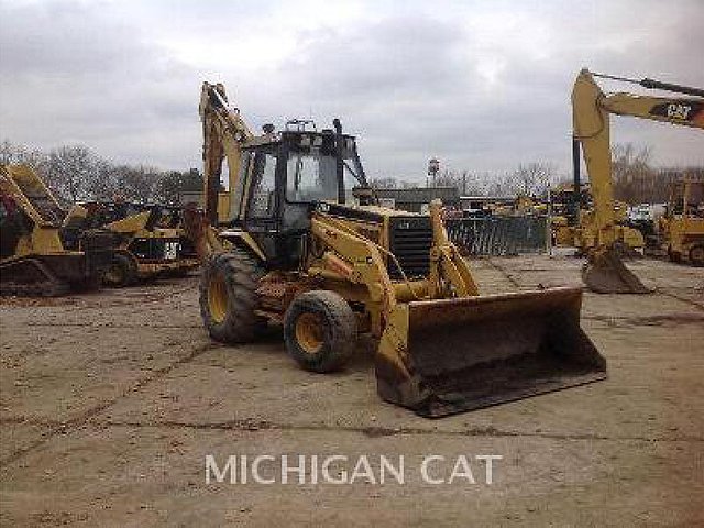 96 CATERPILLAR 446B