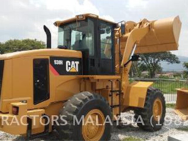 2010 CATERPILLAR 938H Photo