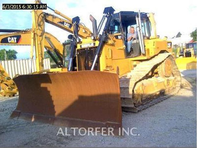 2011 CATERPILLAR D6T XW Photo