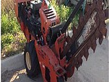 2010 DITCH WITCH RT12 Photo #2