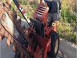 2010 DITCH WITCH RT12 Photo #3