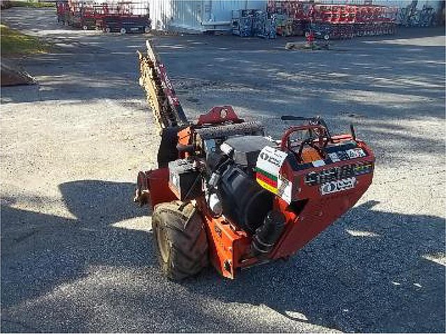 2010 DITCH WITCH RT24 Photo