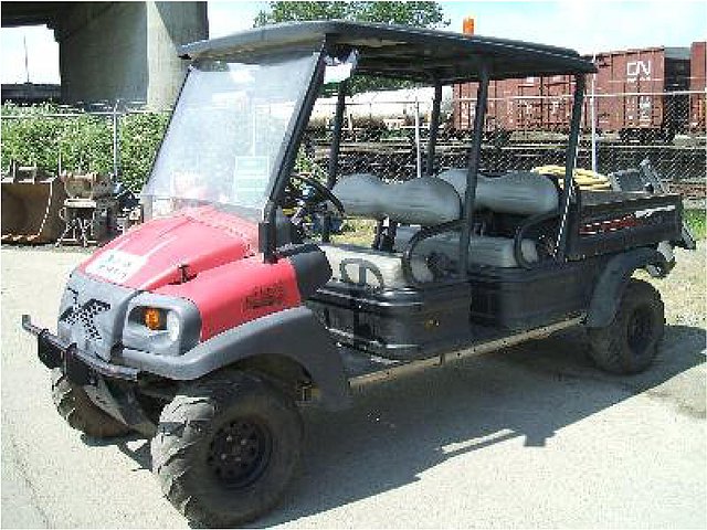 2010 CLUB CAR XRT1550GSE Photo