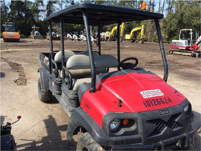 2013 CLUB CAR XRT1550GSE Photo