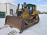 12 CATERPILLAR D6T XL