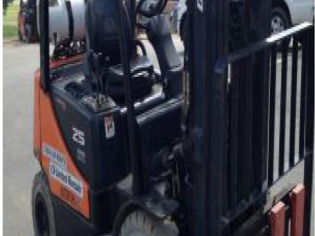 2010 DOOSAN G25E Photo