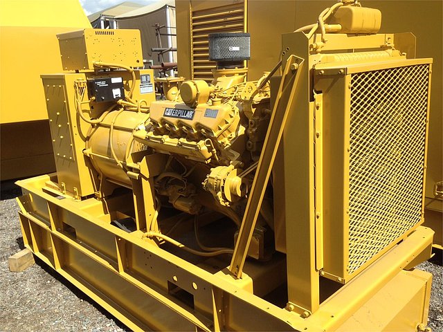 1994 CATERPILLAR 3208 Photo