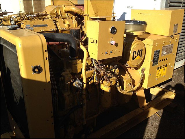 1985 CATERPILLAR 3304 Photo