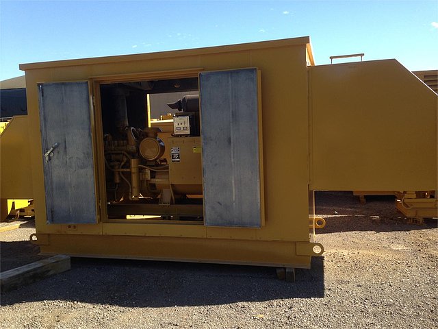 1993 CATERPILLAR 3304 Photo