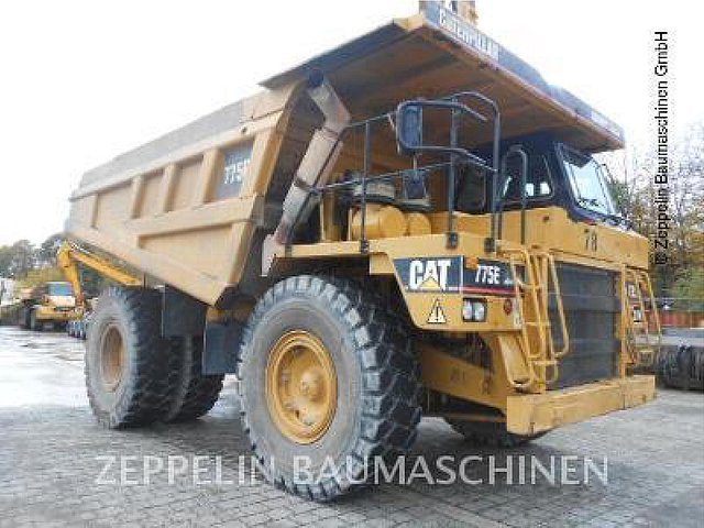 2005 CATERPILLAR 775E Photo