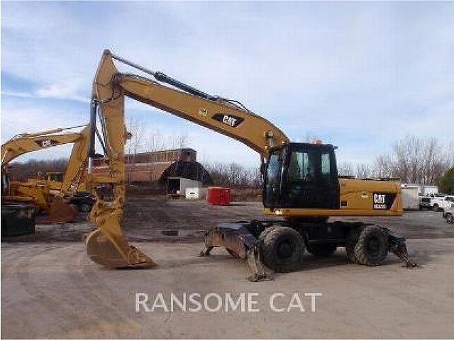 2011 CATERPILLAR M322D Photo