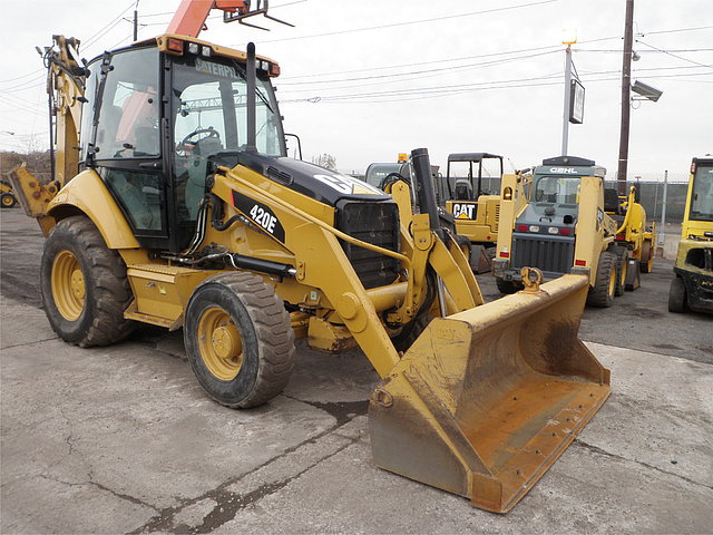 2011 CATERPILLAR 420E Photo