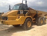 2011 CATERPILLAR 725 Photo #2
